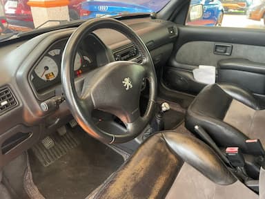 thum car