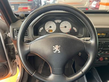 thum car