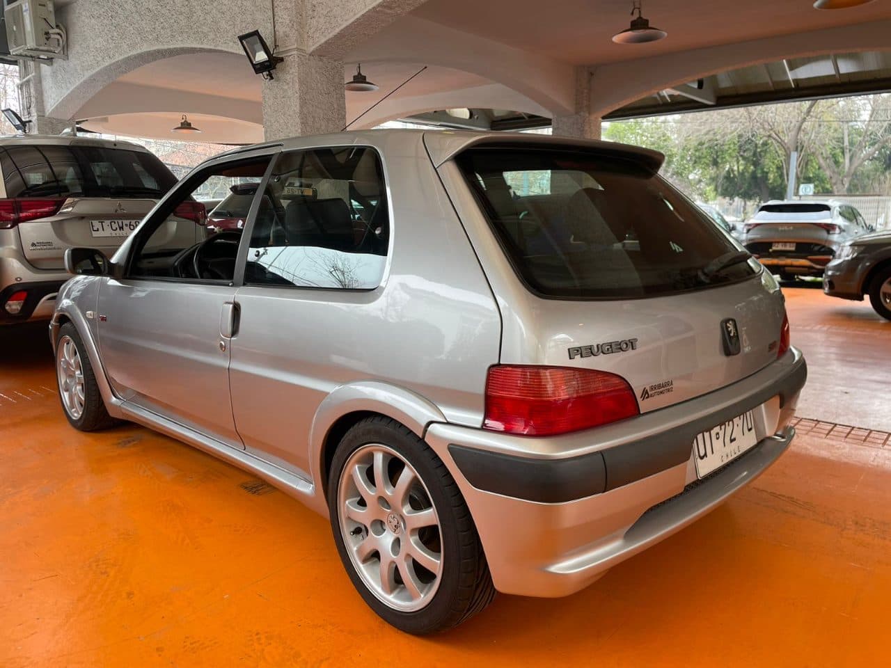 large car