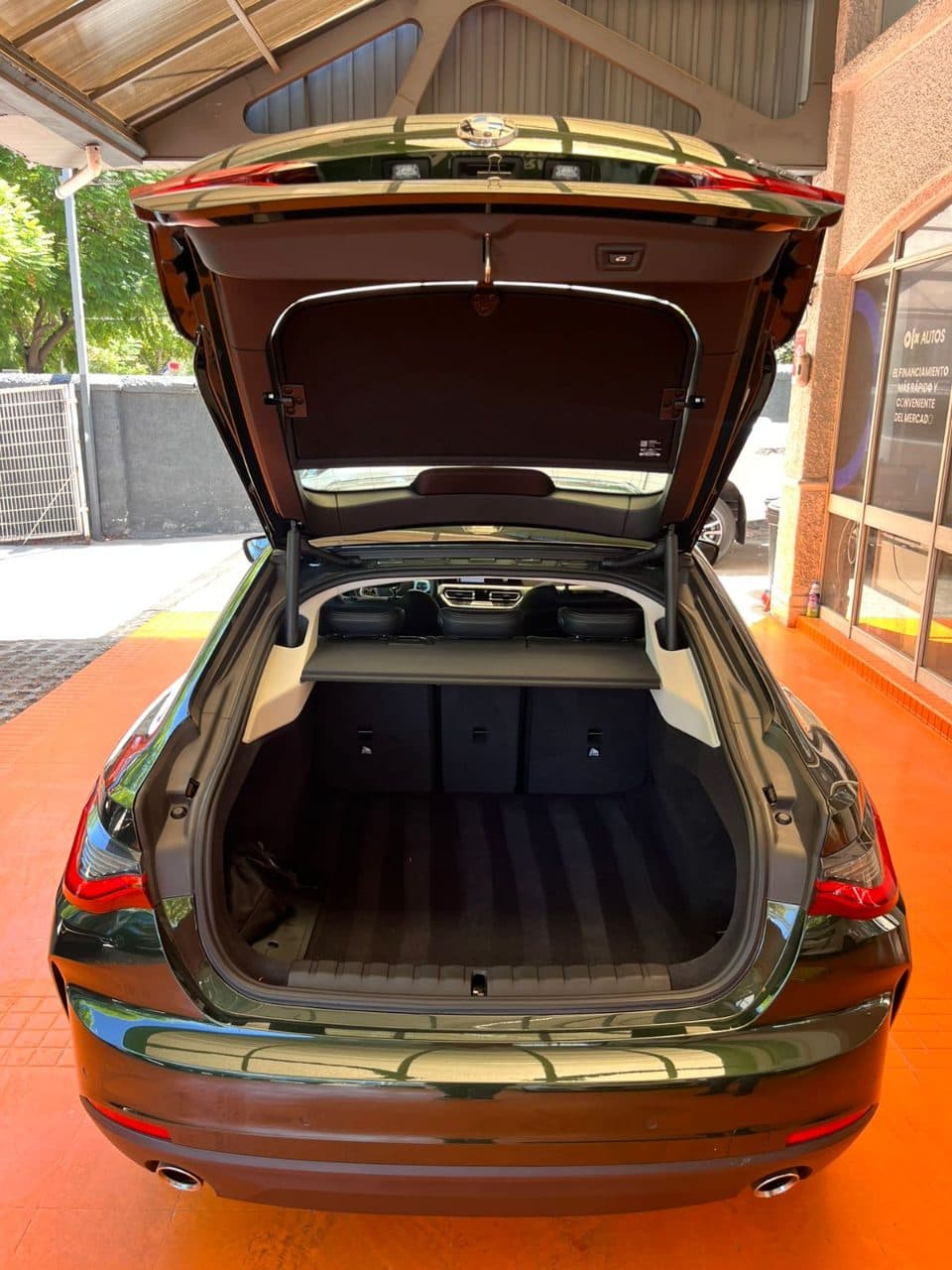 large car