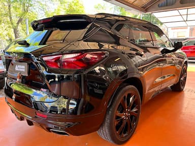 thum car