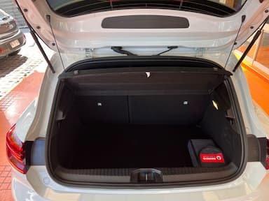 thum car