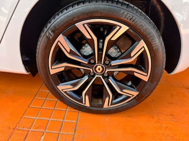 thum car