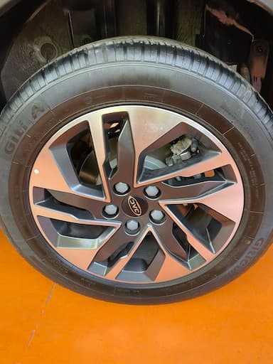 thum car