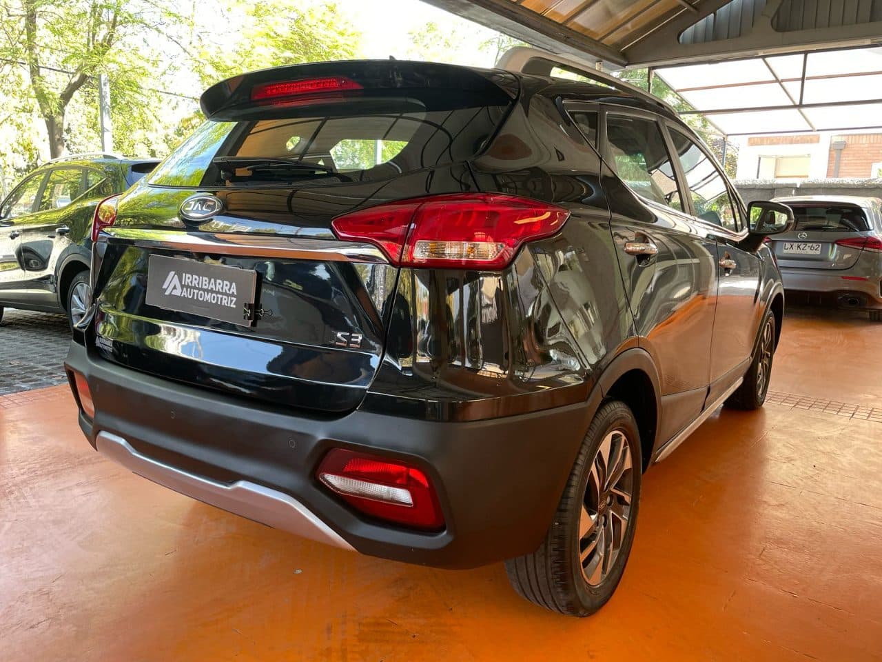 large car