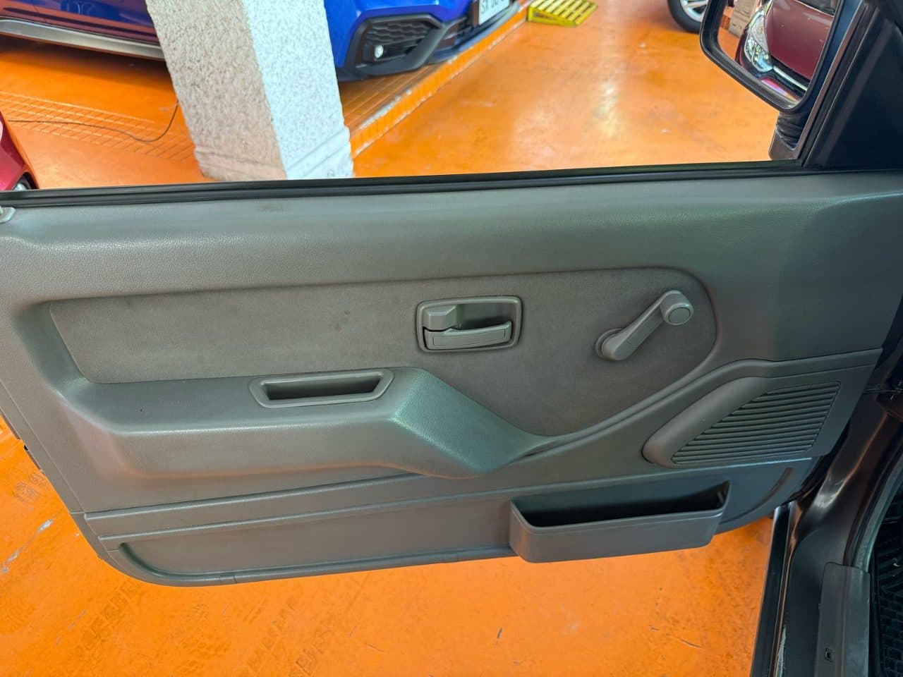 large car