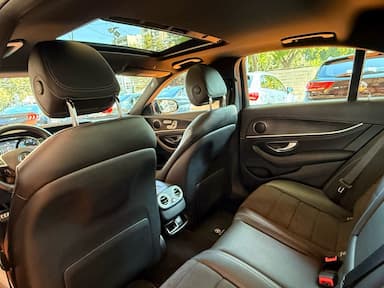 thum car
