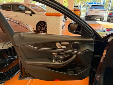 thum car