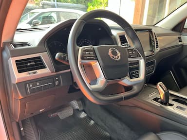 thum car