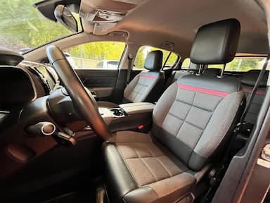 thum car