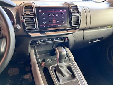 thum car