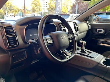 thum car