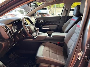 thum car