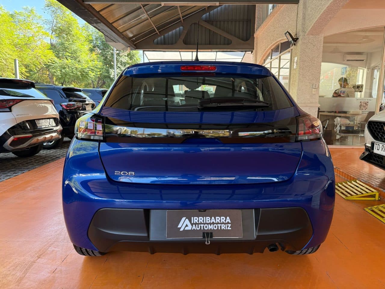 large car