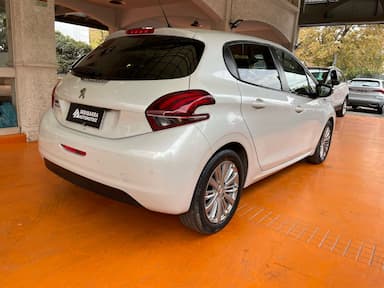 thum car