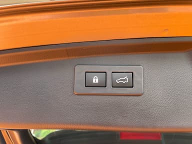 thum car