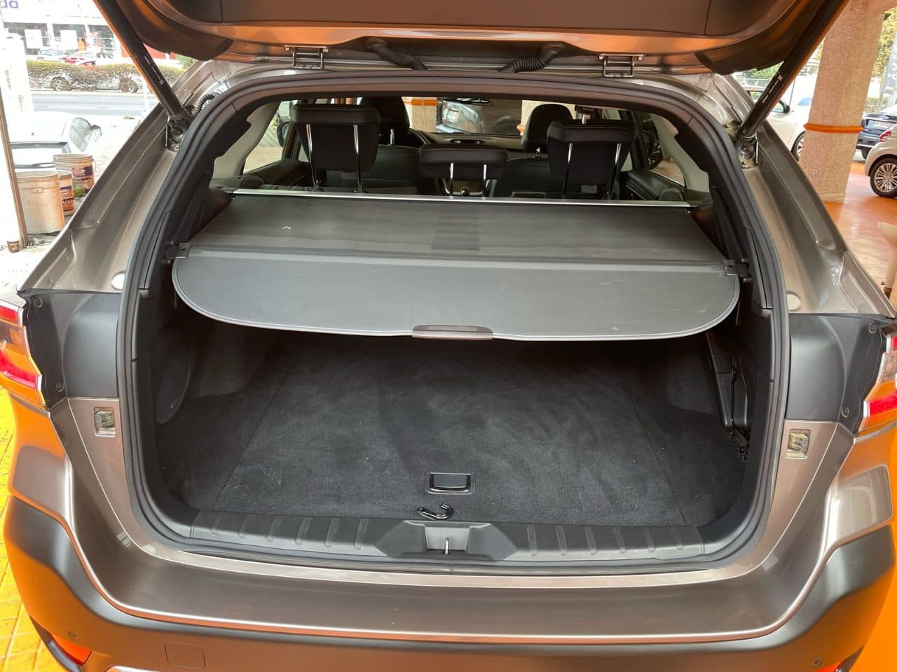 large car