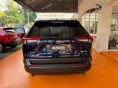 thum car