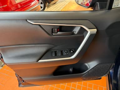 thum car