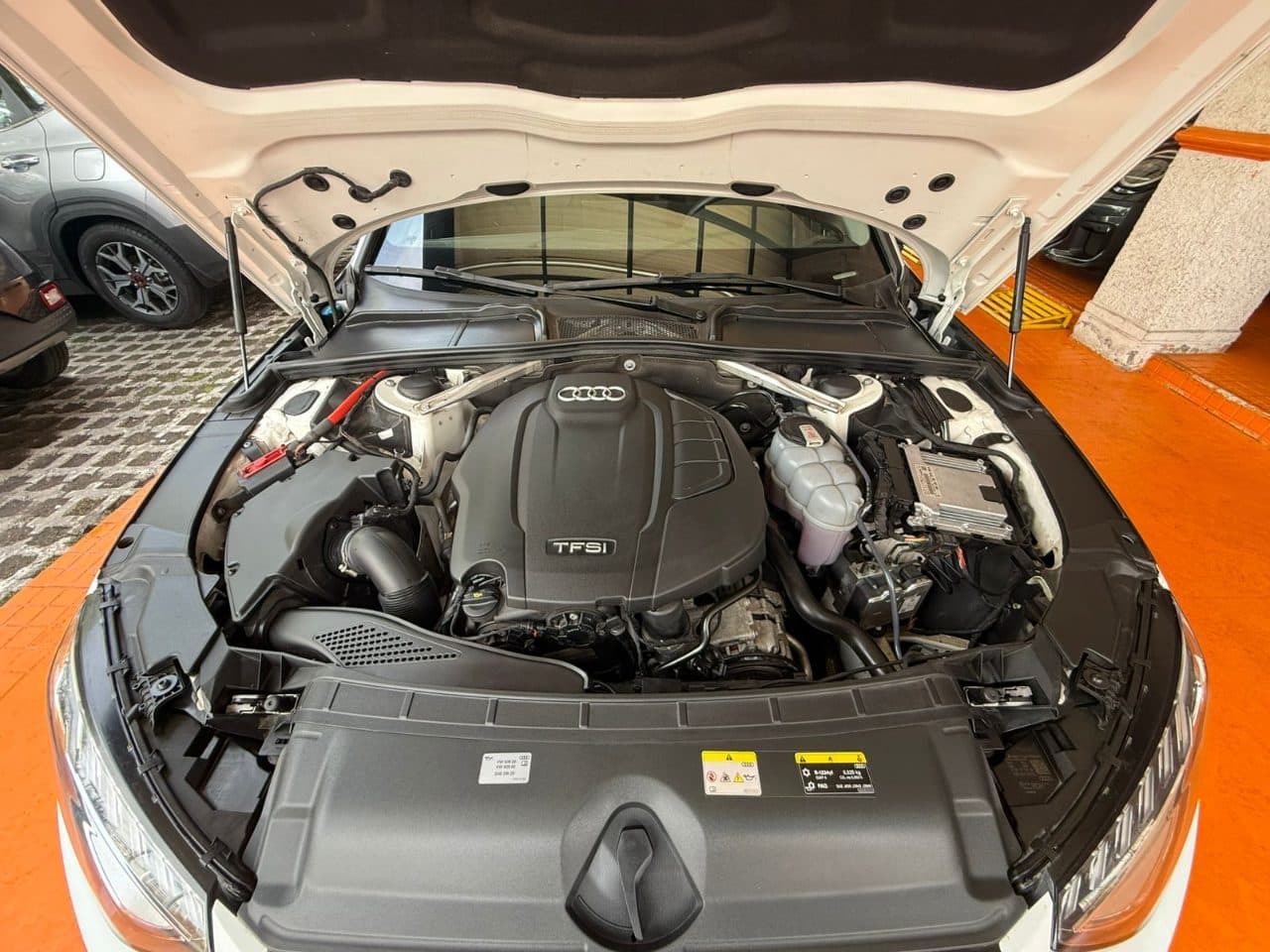 large car