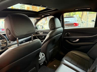thum car