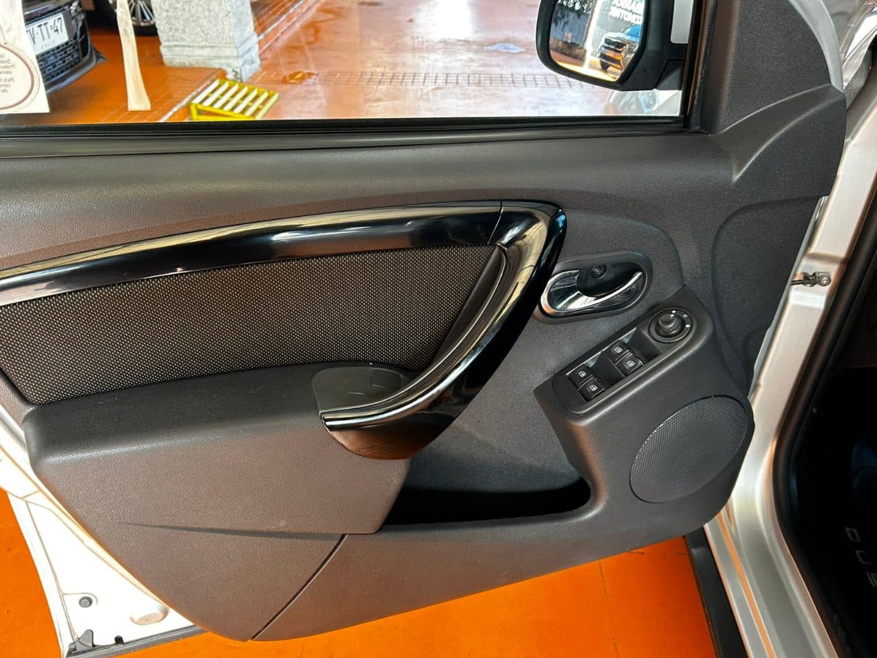 large car